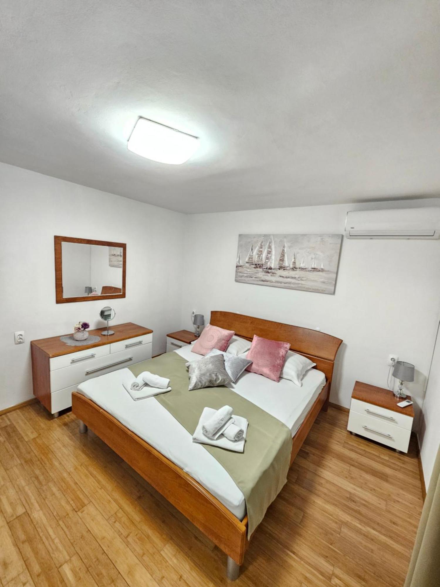 Apartments Iva Makarska Luaran gambar
